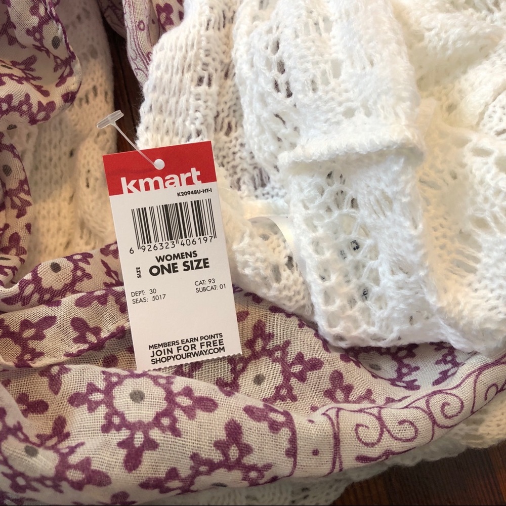 infinity scarf - Picture 3 of 3